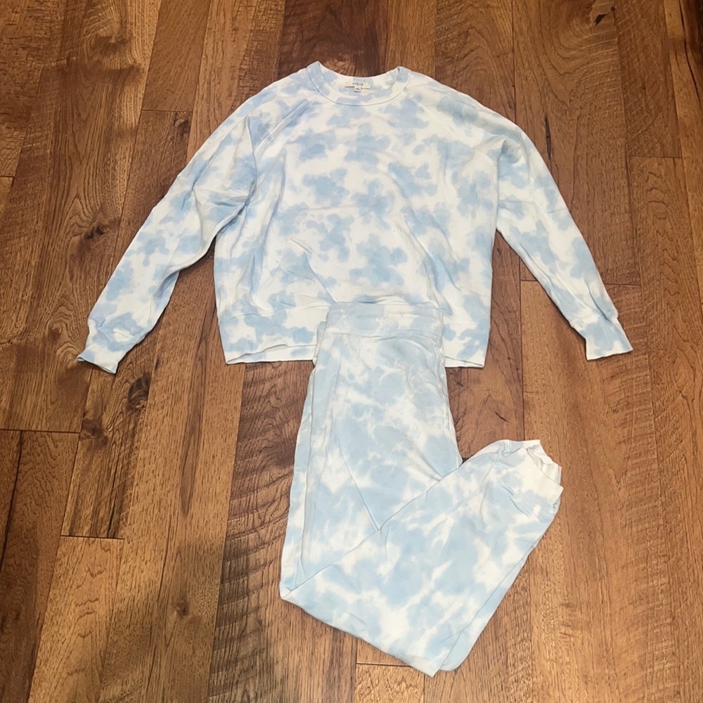 Leallo Woman’s Blue Tie Dye Sweat Set Size Xs